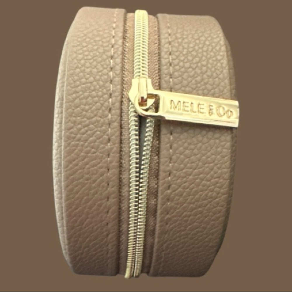 NEW Mele & Co • Round Leather Travel Jewelry Pouch • Leather + Velvet